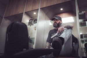 Barbershop Fotoshooting Forst: Business Portraits bei Schmitt Hairstyles | Fotograf Karlsruhe