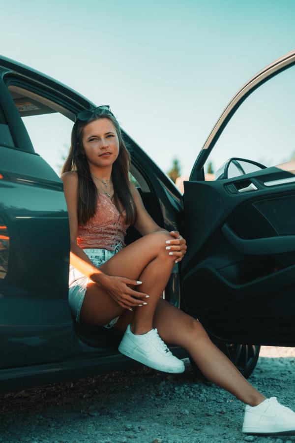 Cargirl Fotoshooting Idee Shooting Frau Hotpants